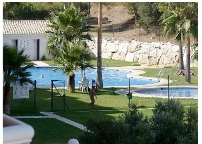 Penthouse With Private Roof Terrace And Jacuzzi Fuengirola