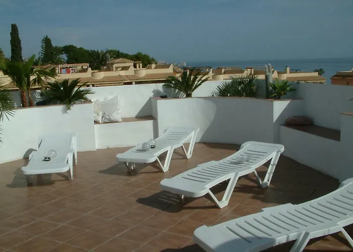 Penthouse With Private Roof Terrace And Jacuzzi Fuengirola