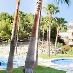 アパート Penthouse With Private Roof Terrace And Jacuzzi フエンヒロラ