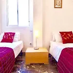 Penthouse With Private Roof Terrace And Jacuzzi アパート フエンヒロラ
