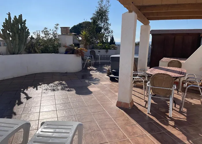 Penthouse With Private Roof Terrace And Jacuzzi