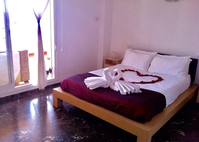 Apartman Penthouse With Private Roof Terrace And Jacuzzi